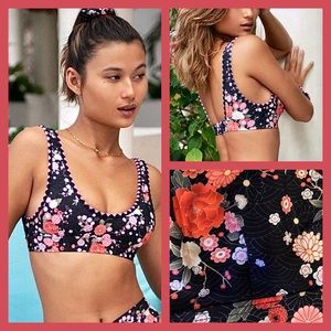 NWT Bydee Sorrento Top in Sakura